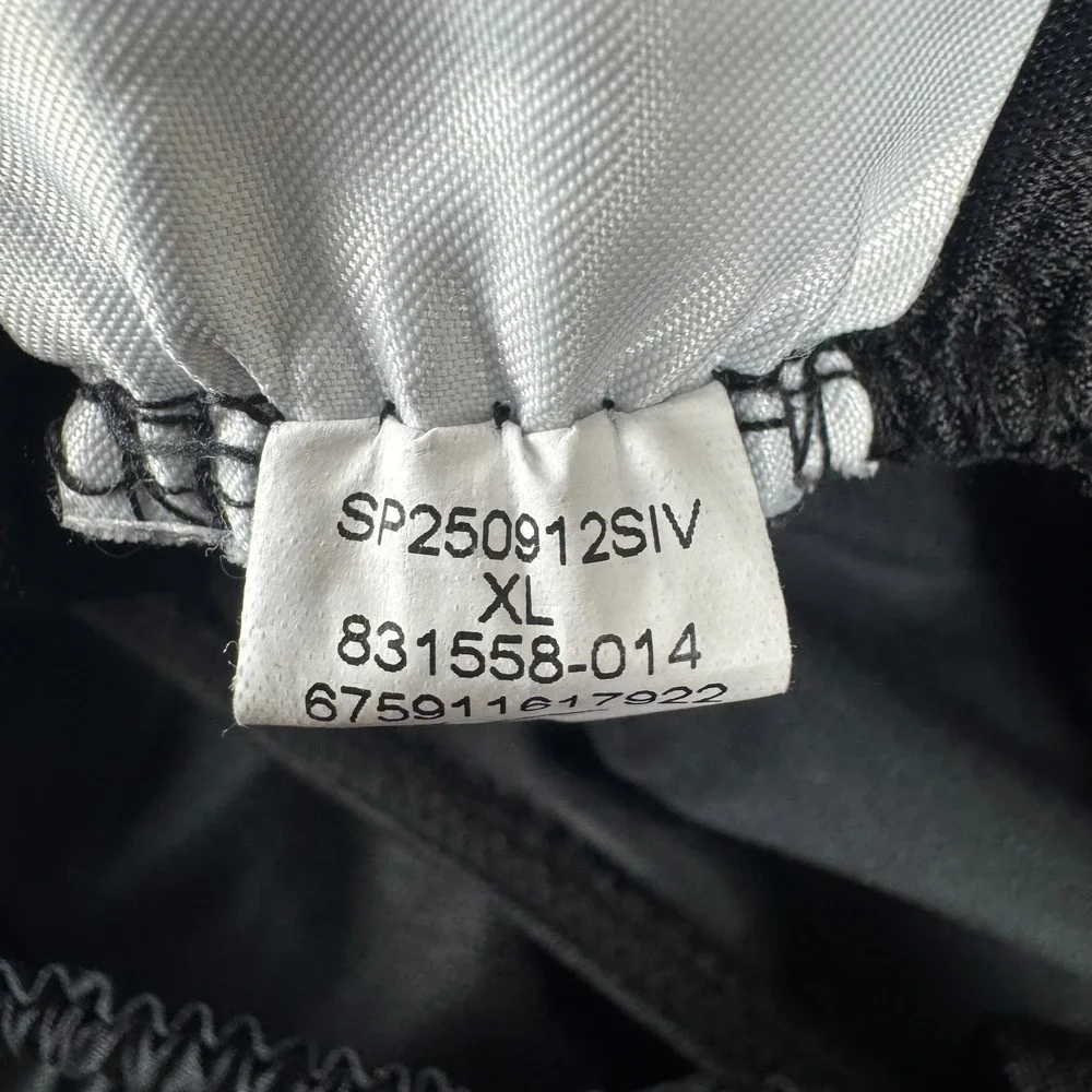 Nike item dri